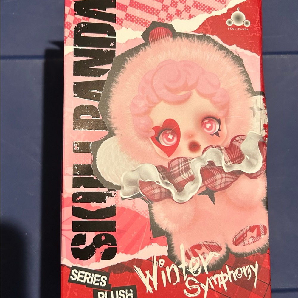 Skull Panda Winter Symphony Plush “Song of Snow”